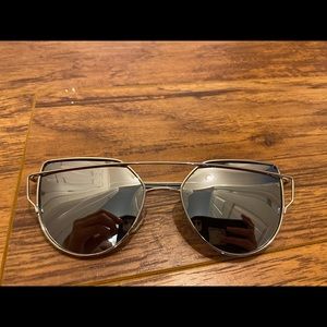 Retro vintage cat eye sunglasses mirrored